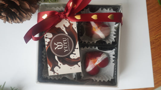 YUYU Chocolataire – Mega Heart Pistachio Bonbon Gift Box (4 Pieces)